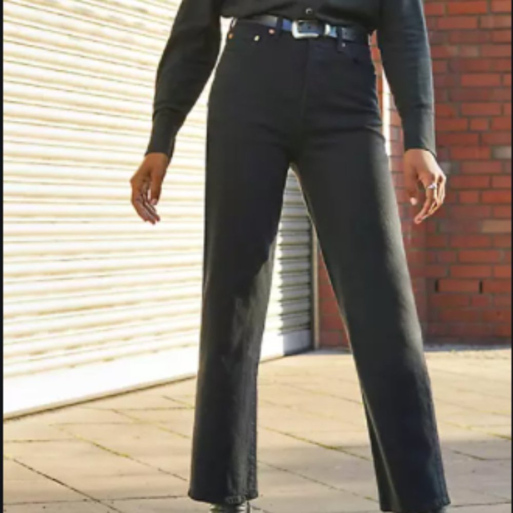 Levi's Premium RIBCAGE STRAIGHT ANKLE WOMEN'S JEAN